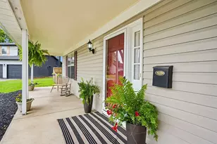 402 Worman Dr, Columbus, OH 43230 - Photo 2