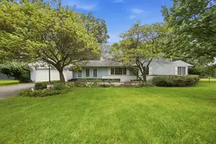 3735 W Henderson Rd, Upper Arlington, OH 43220 - Photo 1