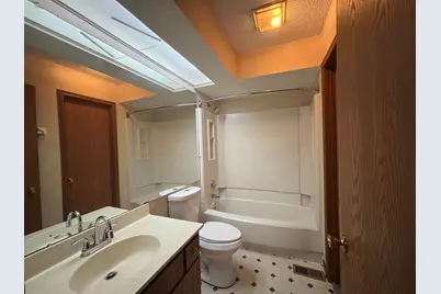 2367 Brandy Oaks Drive, Columbus, OH 43220 - Photo 12
