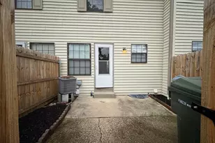 2367 Brandy Oaks Dr, Columbus, OH 43220 - Photo 14
