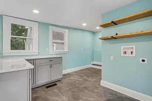 991 Lawrence Dr, Columbus, OH 43207 - Photo 26