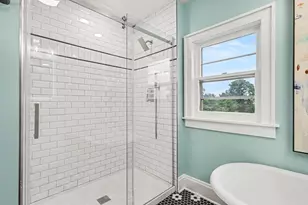 991 Lawrence Dr, Columbus, OH 43207 - Photo 22