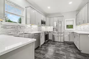 991 Lawrence Dr, Columbus, OH 43207 - Photo 16