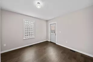 555 South Ln, Columbus, OH 43206 - Photo 14