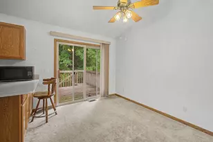 707 Greenbriar Cir, Howard, OH 43028 - Photo 4