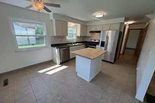 1437 Matthias Dr, Columbus, OH 43224 - Photo 8