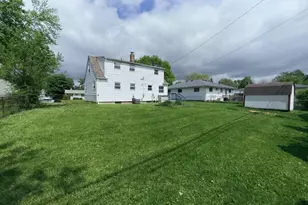 1437 Matthias Dr, Columbus, OH 43224 - Photo 6