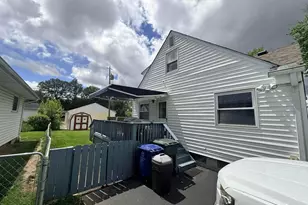 1437 Matthias Dr, Columbus, OH 43224 - Photo 4