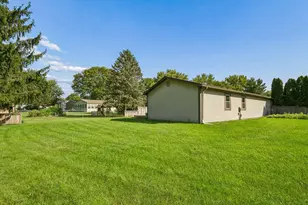540 Forestwood Dr, Columbus, OH 43230 - Photo 38