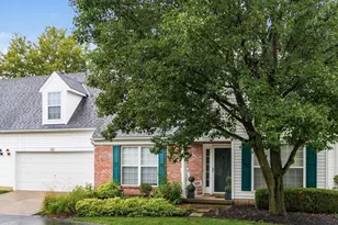 8687 Lazelle Commons Dr, Lewis Center, OH 43035 - Photo 2