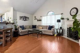 8687 Lazelle Commons Dr, Lewis Center, OH 43035 - Photo 6