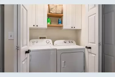 8687 Lazelle Commons Drive, Lewis Center, OH 43035 - Photo 26