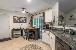 8687 Lazelle Commons Dr, Lewis Center, OH 43035 - Photo 10