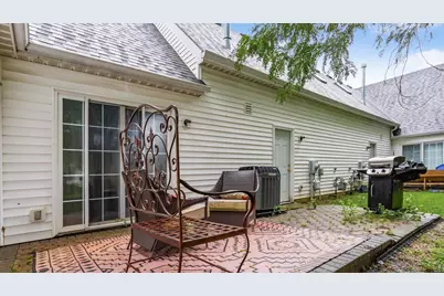 8687 Lazelle Commons Drive, Lewis Center, OH 43035 - Photo 28