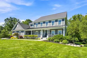 2300 Wildcat Run Ct, Powell, OH 43065 - Photo 2
