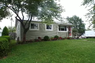 2388 Halkirk St S, Columbus, OH 43229 - Photo 2