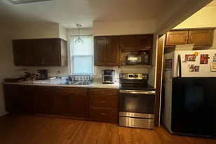 500 E Warren St, Bucyrus, OH 44820 - Photo 4