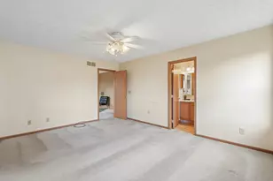 1977 Ashburn Dr, Delaware, OH 43015 - Photo 16