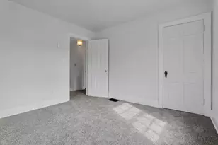 2675 Sullivant Ave, Columbus, OH 43204 - Photo 22