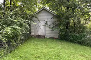 31275 Deerfield Dr, Logan, OH 43138 - Photo 12