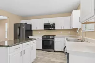 647 Keltonhurst Dr, Pataskala, OH 43062 - Photo 12