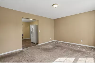 750 Crescent Drive, West Jefferson, OH 43162 - Photo 10
