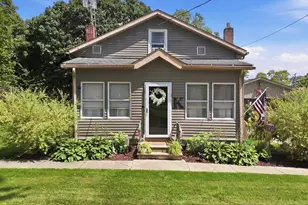 45 Bell St, New Plymouth, OH 44865 - Photo 1