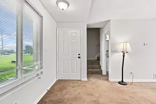 1432 Bairstow Ct, Galloway, OH 43119 - Photo 8