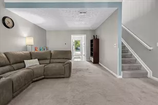 1871 Prominence Dr, Grove City, OH 43123 - Photo 4