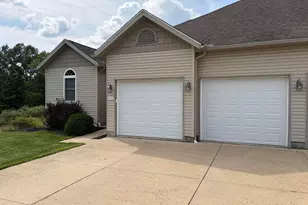 522A Hickory Ln, Howard, OH 43028 - Photo 2