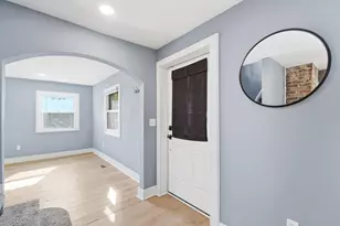 215 Brehl Ave, Columbus, OH 43222 - Photo 4