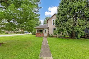 703 Grove Ave, Galion, OH 44833 - Photo 1