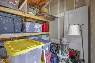 431 Eshlure Ct, Delaware, OH 43015 - Photo 54