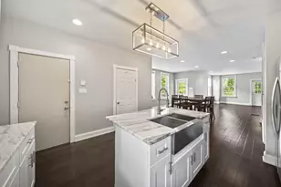 700 S Champion Ave, Columbus, OH 43205 - Photo 18