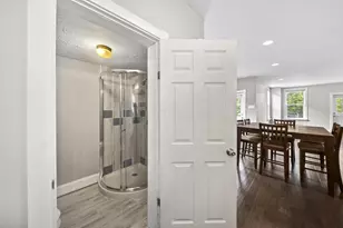 700 S Champion Ave, Columbus, OH 43205 - Photo 10