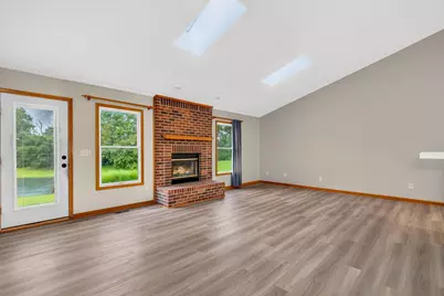 699 Scioto Meadows Boulevard, Grove City, OH 43123 - Photo 18