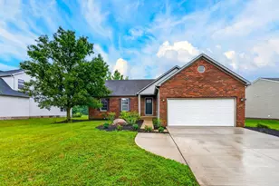 699 Scioto Meadows Blvd, Grove City, OH 43123 - Photo 4