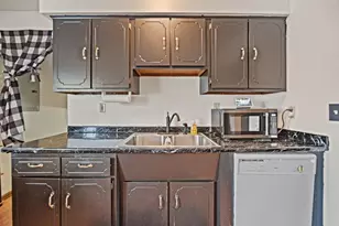 5329 Refugee Rd, Columbus, OH 43232 - Photo 16