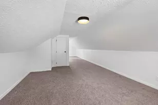 860 Minerva Ave, Columbus, OH 43229 - Photo 16