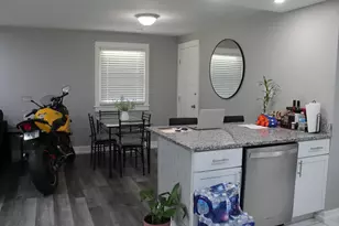 2193 Myrtle Ave, Columbus, OH 43211 - Photo 10