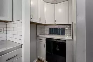 5417 E Valley Ln E, Columbus, OH 43231 - Photo 20