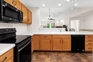 8208 Night Heron Ln, Pickerington, OH 43147 - Photo 6