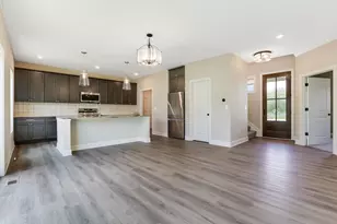 9007 Columbia Rd SW, Pataskala, OH 43062 - Photo 18