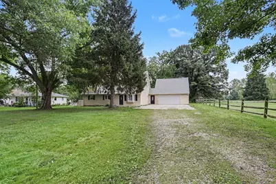 4745 Summit Road SW, Pataskala, OH 43062 - Photo 2