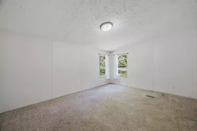 1725 Jackson Township Road 333 SE, Junction City, OH 43748 - Photo 18