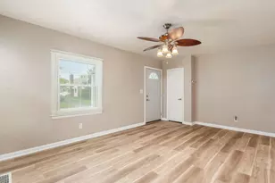 176 Letchworth Ave, Columbus, OH 43204 - Photo 6