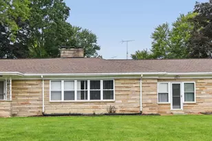 1017 Newark Rd, Mount Vernon, OH 43050 - Photo 2
