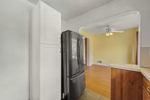 3260 Avalon Rd, Columbus, OH 43221 - Photo 22
