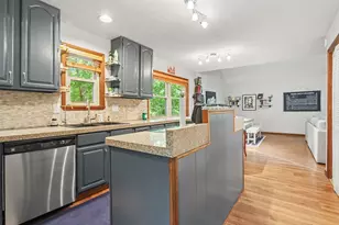983 Sauk Ct, Sugar Grove, OH 43155 - Photo 4
