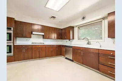 1633 S Roosevelt Avenue, Columbus, OH 43209 - Photo 8